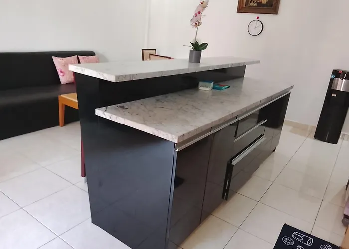 Grace House Bali Kuta (Bali)